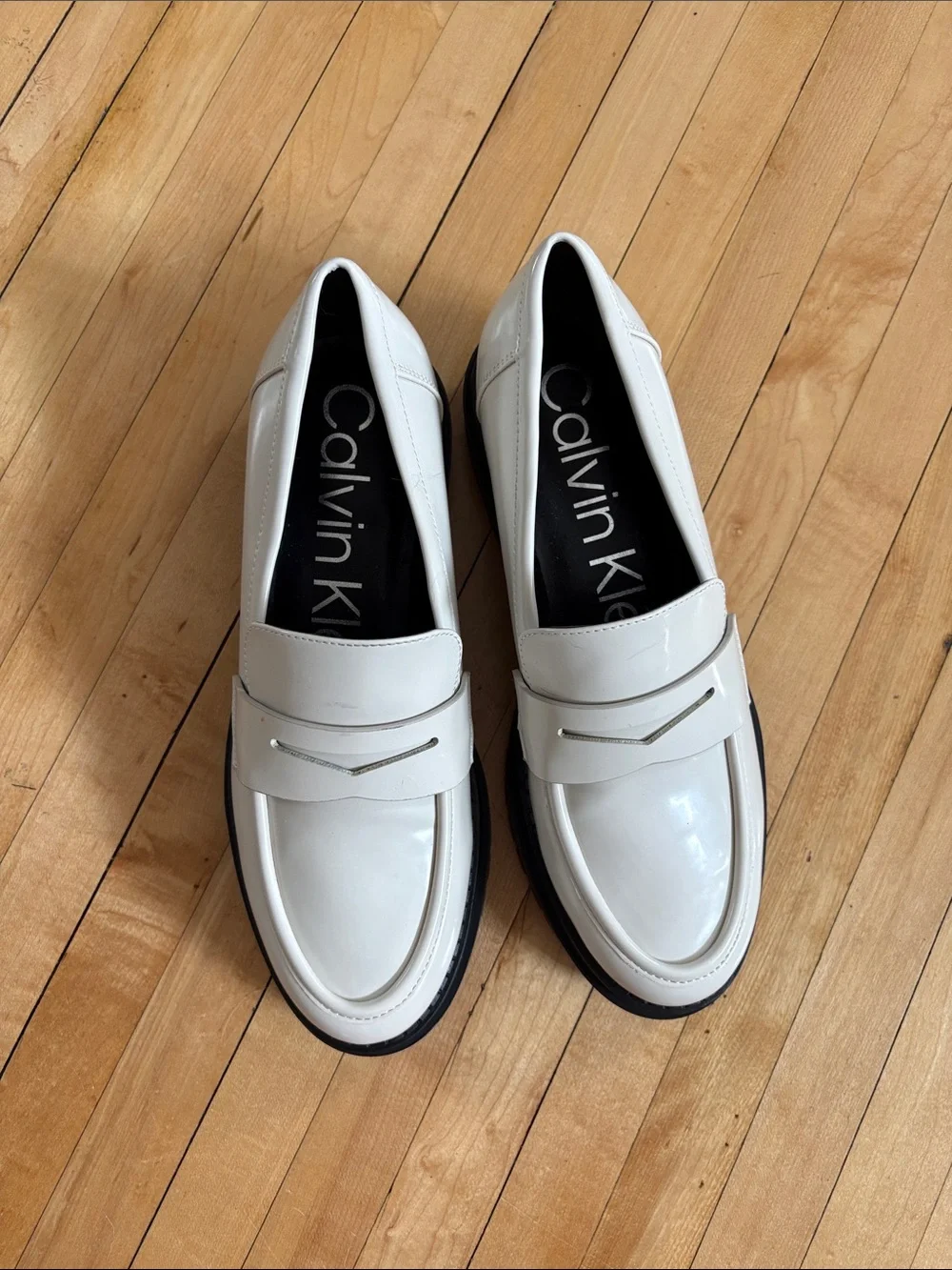 N/A sleek cream